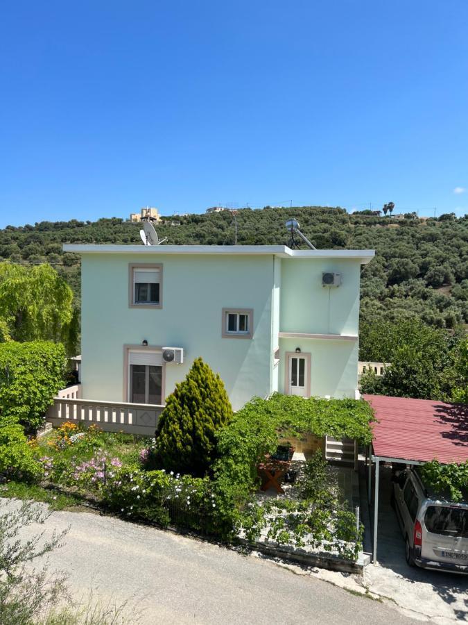 חאניה Eugene Apartment מראה חיצוני תמונה