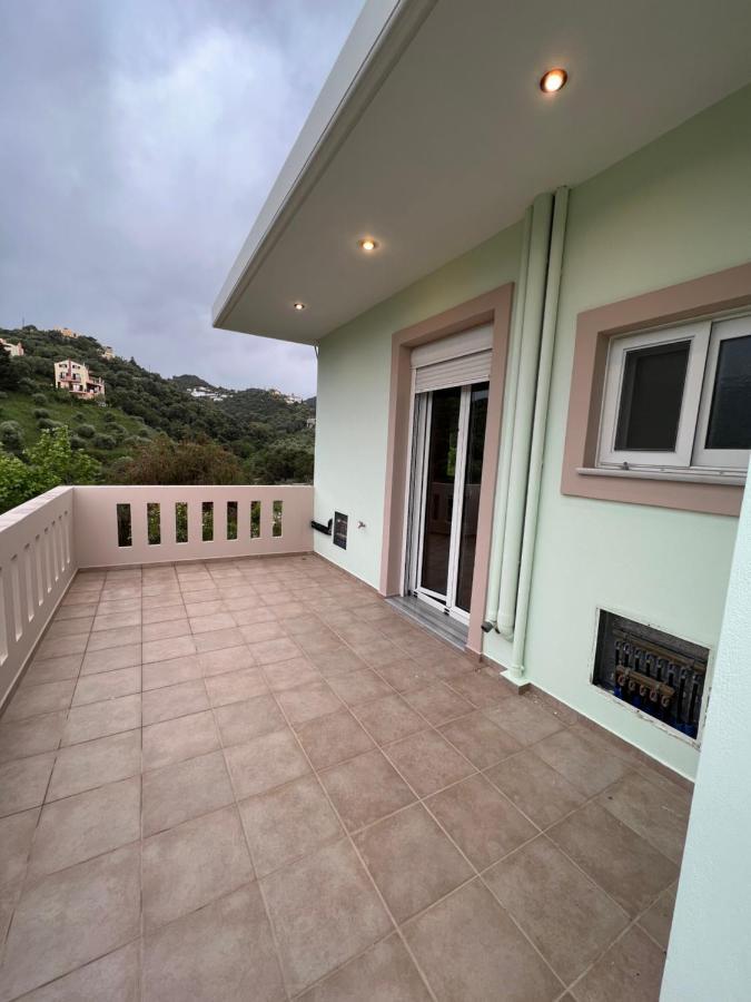 חאניה Eugene Apartment מראה חיצוני תמונה