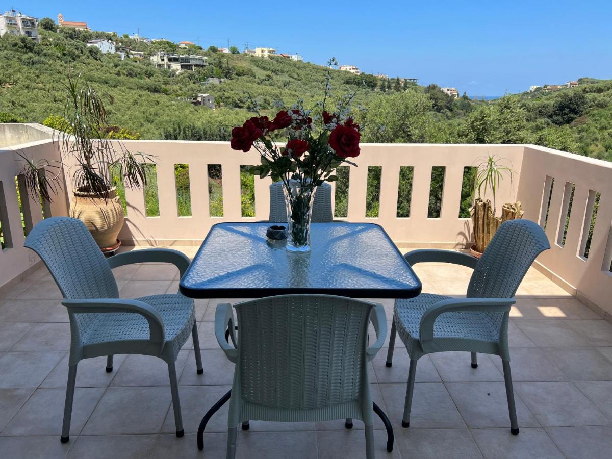חאניה Eugene Apartment מראה חיצוני תמונה